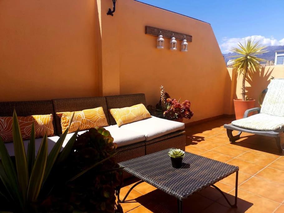 Ferienwohnung Atico Fresco Y Luminoso Con Aparcamiento Privado Nerja Exterior foto